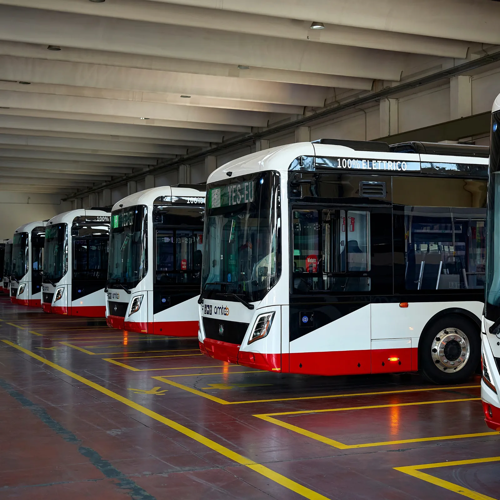 YES-EU electric bus serviced at a European depot
